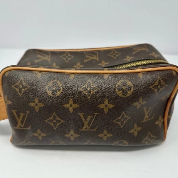 LOUIS VUITTON LOCKER DOPP - Picture 3 of 10